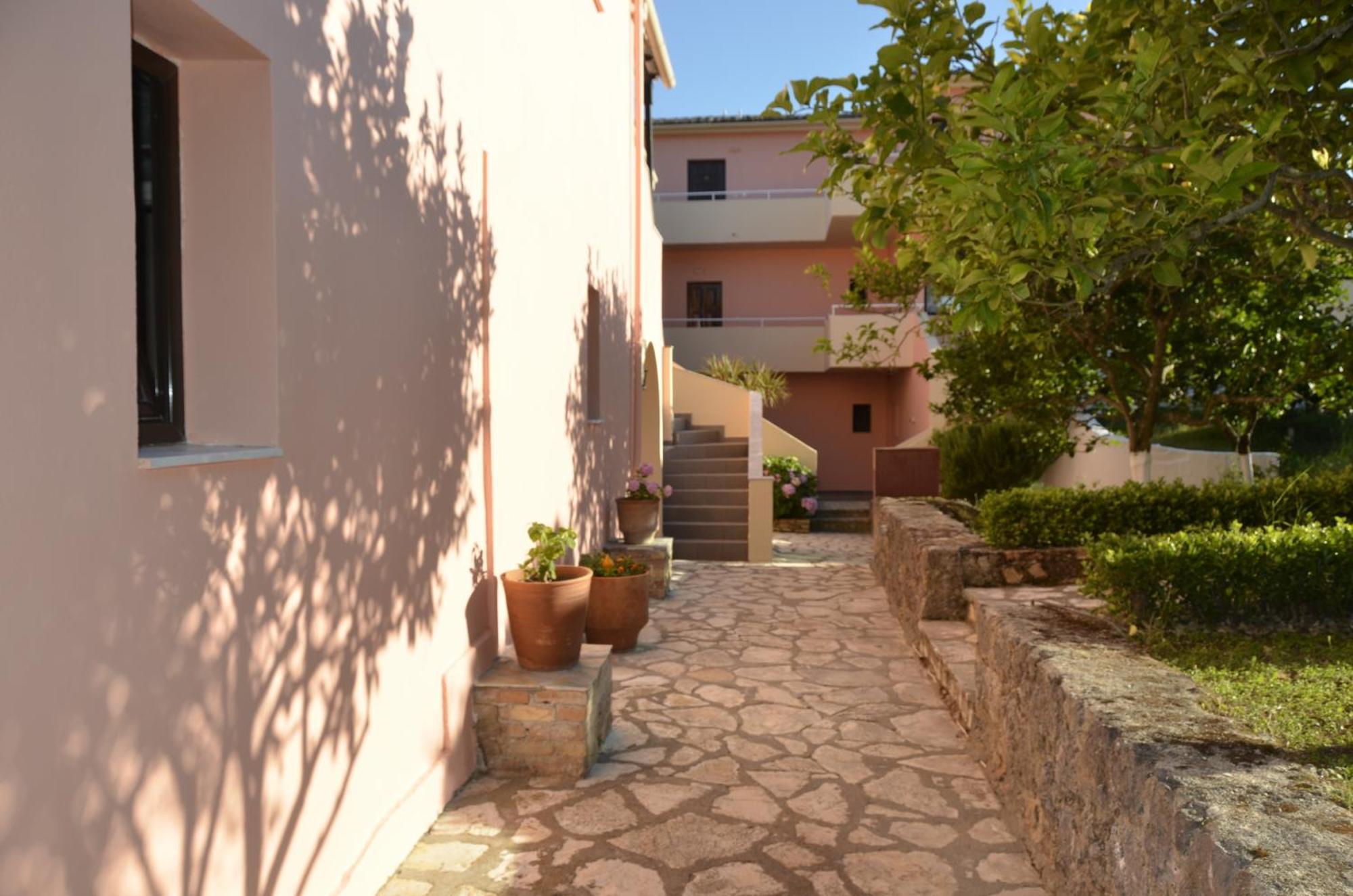 ذيسْخا Penelope Apartment Hotel المظهر الخارجي الصورة